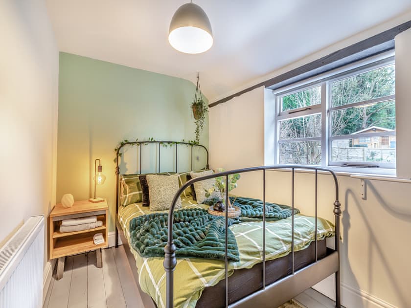 Double bedroom | The Wild Cherry Tree Retreat, Ironbridge, near Telford
