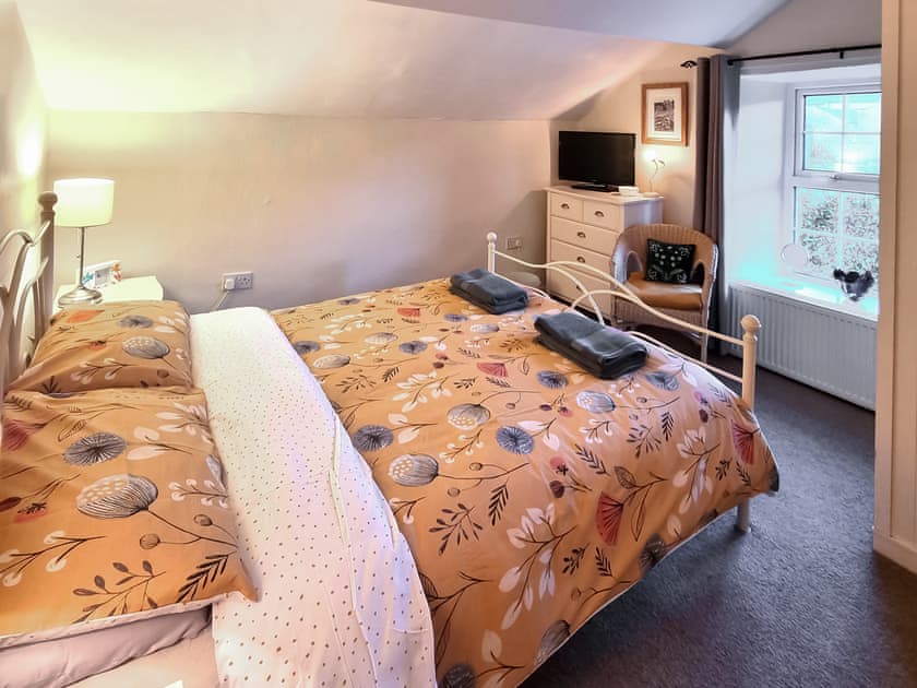 Double bedroom | Town Hall Cottage, Redmire near Leyburn