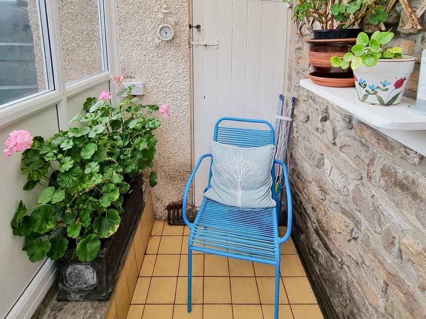 Sitting-out-area | Town Hall Cottage, Redmire near Leyburn