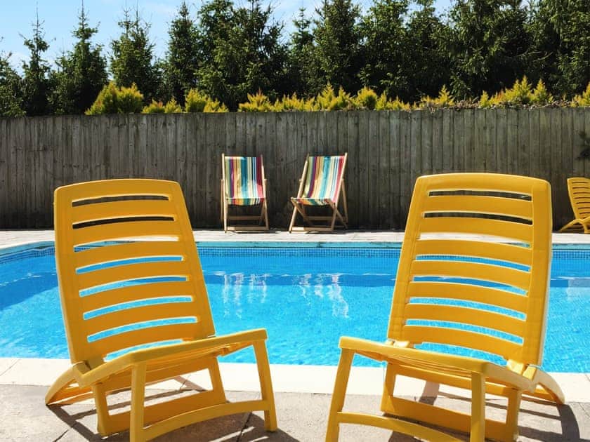 Swimming pool | The Threshing Barn - Middle Corscombe, Sampford Courtenay, Okehampton