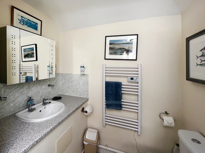 Bathroom | Coastguard Cottage, Downderry, near Looe