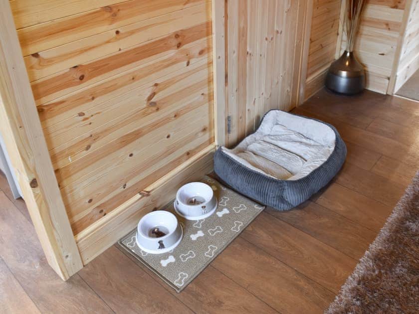 Dog friendly | Algwen Cabin, West Walton