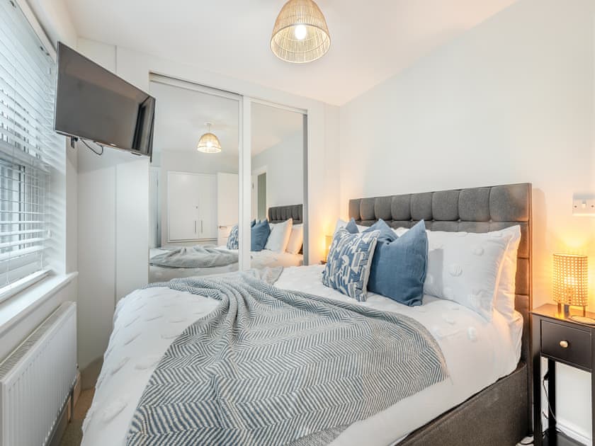 Double bedroom | Sea Breeze, Torquay