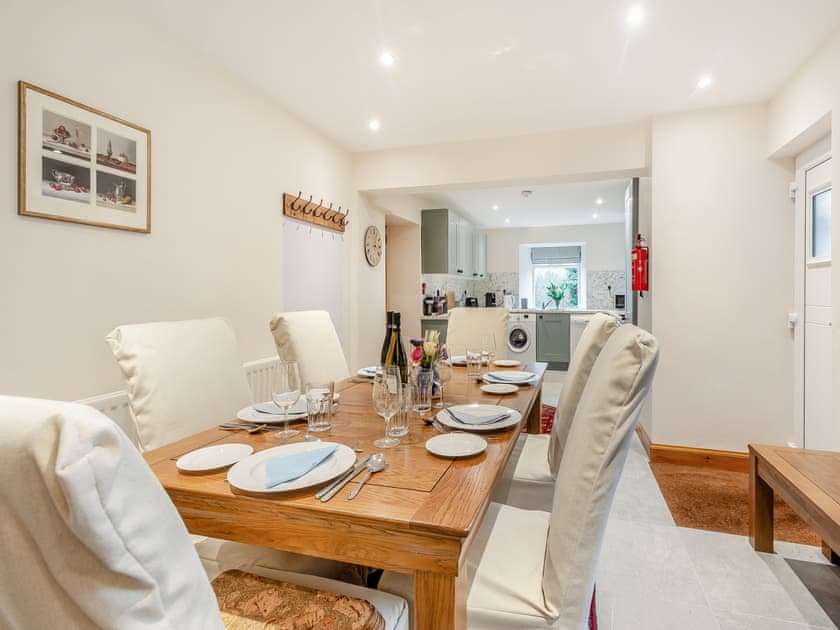Kitchen/diner | The Holly Trees- Holly Tree Lodge - The Holly Trees, Kilmun, near Dunoon