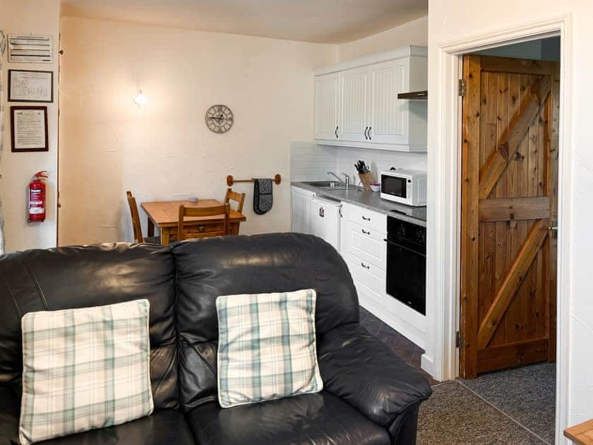 Open-plan design | Garden Retreat - Periton Park Court, Minehead
