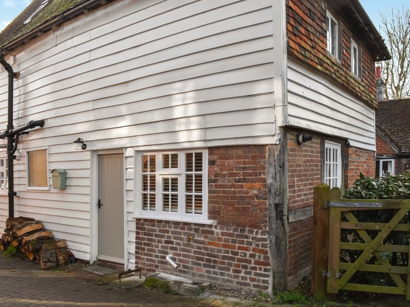 Exterior | Rose Cottage, Bethersden, near Ashford