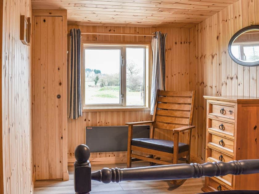 Double bedroom | Langston Farm Chalet, Okeford Fitzpaine, near Blandford Forum
