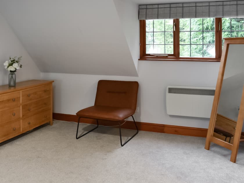 Double bedroom | Treetops, Rodborough Common, near Stroud