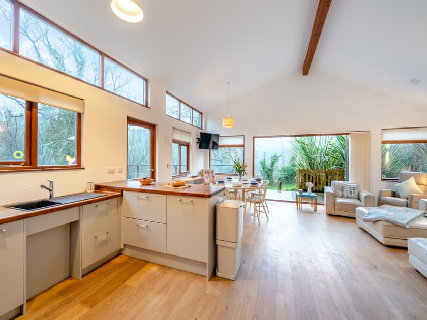 Open plan living space | Rockenhayne FarmsteadThe Retreat, Branscombe
