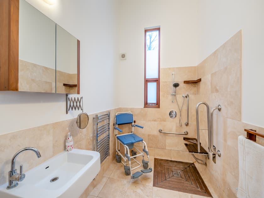 Bathroom | Rockenhayne FarmsteadThe Retreat, Branscombe
