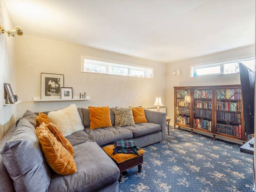 Living area | Cathel Sheiling, Thurso