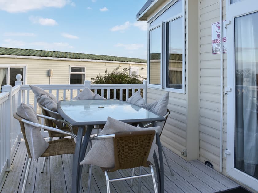 Terrace | Solent Retreat - Solent Village 13, Thorness Bay