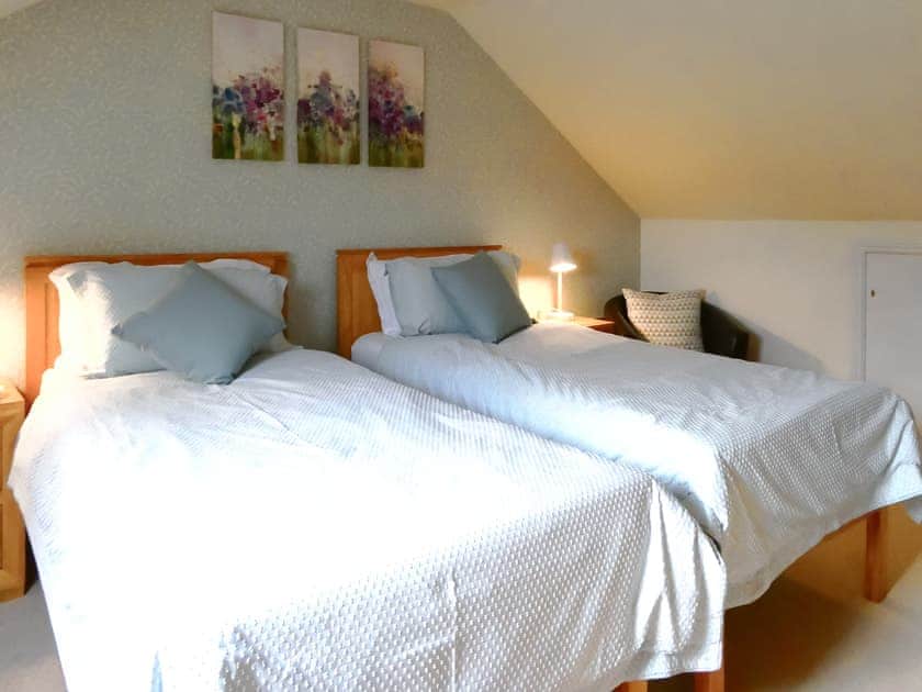Twin bedroom | Wold View Cottage, Thorpe Bassett, near Malton