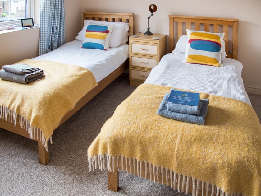 Twin bedroom | Waves and Wolds, Sewerby, near Bridlington