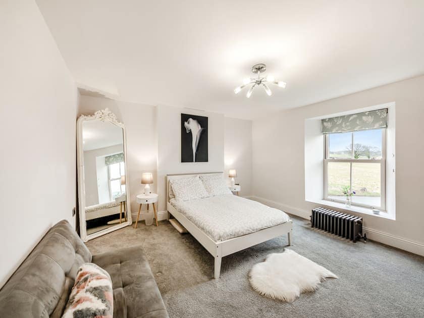 King size bedroom | Binchester Crag Farm, Bishop Auckland