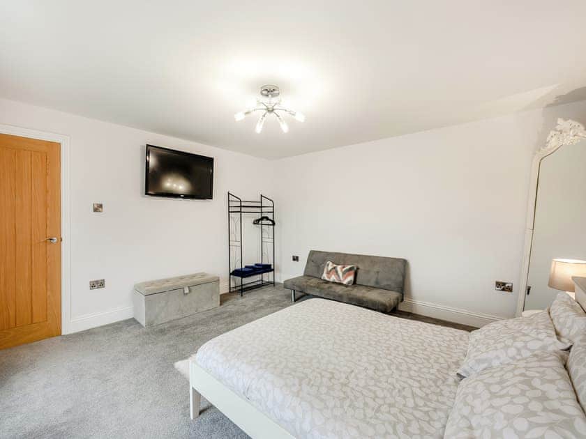 King size bedroom | Binchester Crag Farm, Bishop Auckland