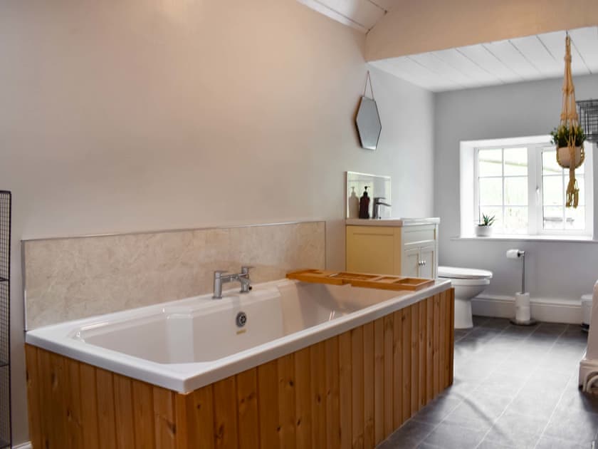 Bathroom | Lower Farm, Lower Farm 