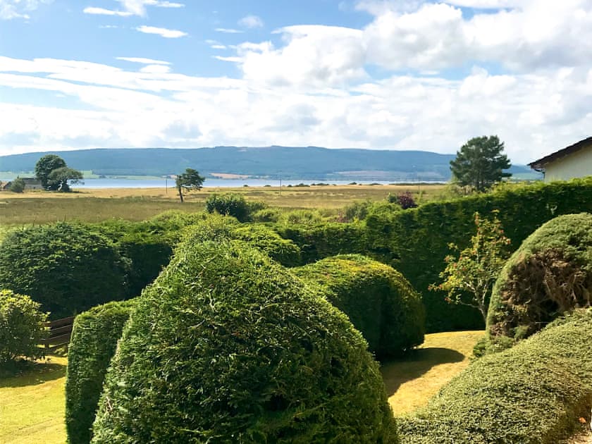 Garden | Achnacarry Cottage, Lonemore, near Dornoch