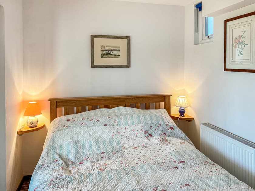 Double bedroom | Greenbanks, Chesil Beach, near Abbotsbury