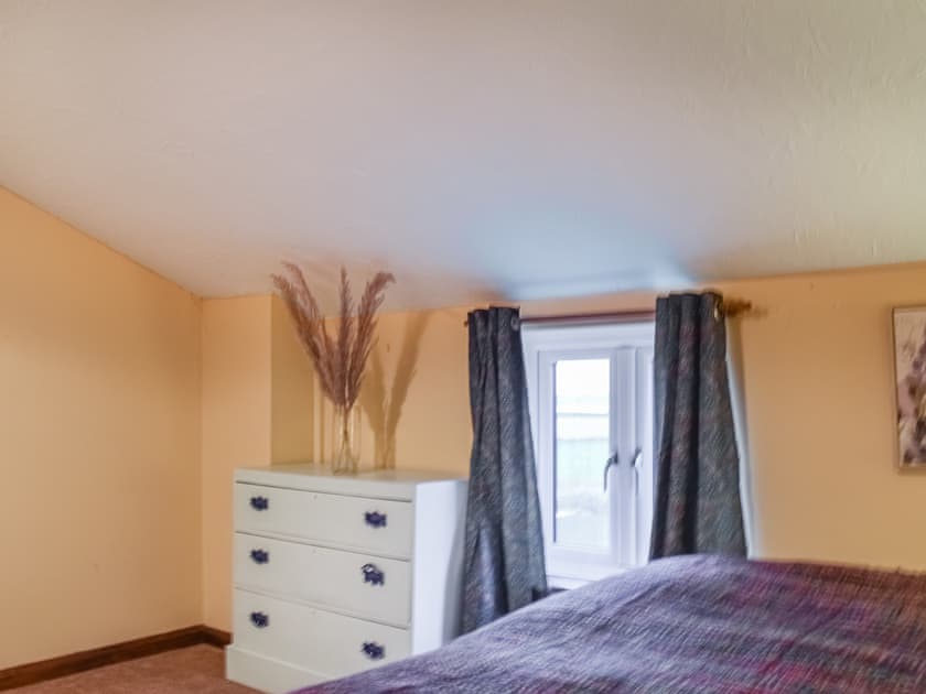 Double bedroom | Cherry Cottage, Shotley, Ipswich