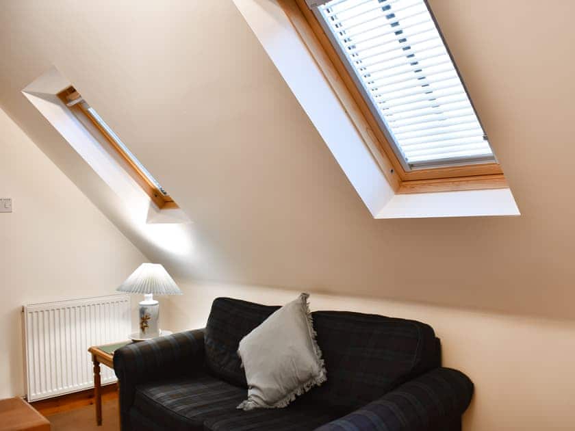 Snug | Sycamore Cottage - Bonn Na Coille Cottages, Ballater
