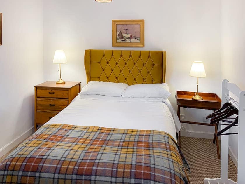 Double bedroom | The Thistle, Auchtermuchty, near Cupar