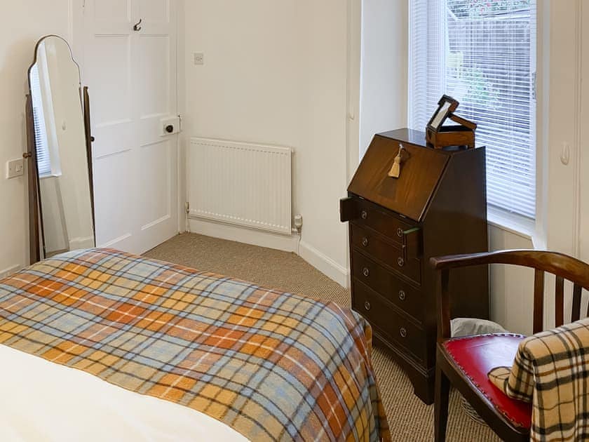 Double bedroom | The Thistle, Auchtermuchty, near Cupar