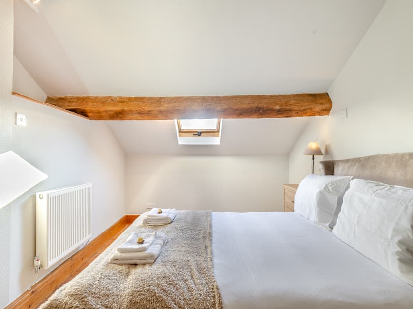 Double bedroom | Eaton Barn - Cheshire Barns, Antrobus, near Northwich