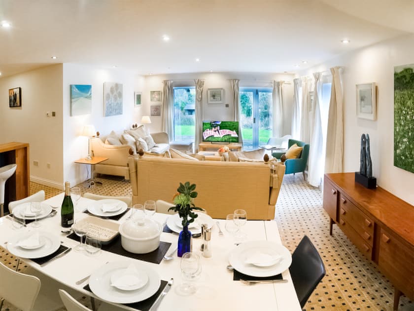 Dining Area | The Old Pool House, Sevenhampton, near Cheltenham
