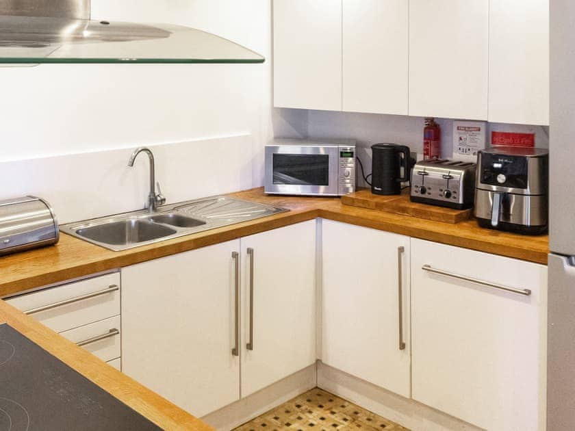 Kitchen | The Old Pool House, Sevenhampton, near Cheltenham