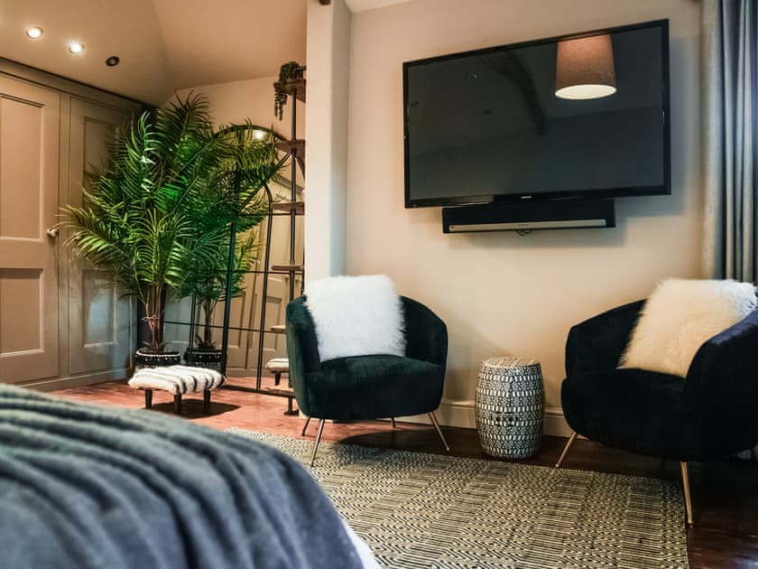 Triple bedroom | St Annes Manor, Torquay