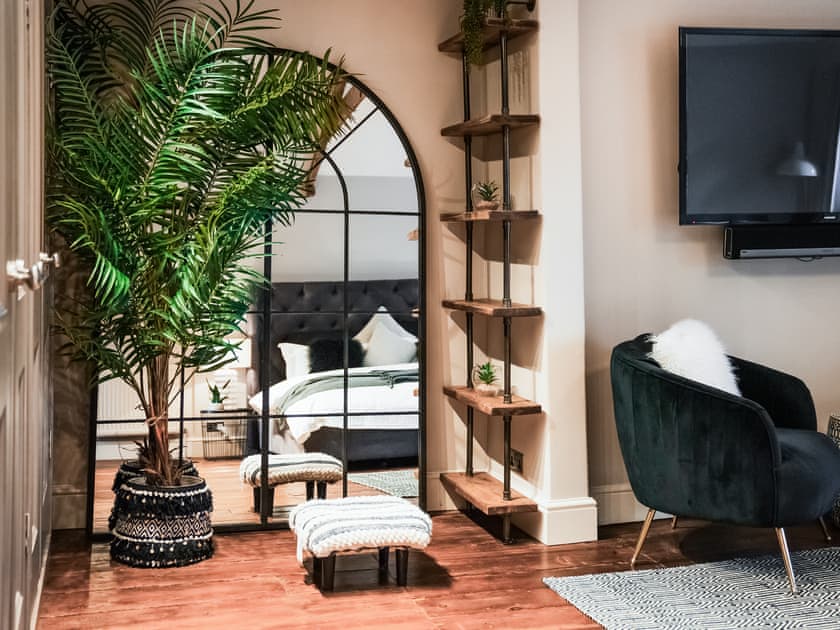 Triple bedroom | St Annes Manor, Torquay
