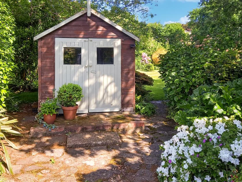 Summerhouse | Smugglers Cottage, New Milton