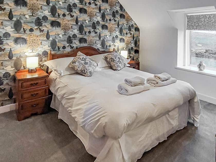 Cosy and inviting double bedroom | Culquhasen, Newton Stewart, near Stranraer