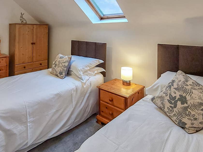 Cosy twin bedded room with sloping ceilings | Culquhasen, Newton Stewart, near Stranraer