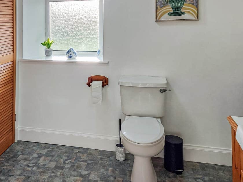 Bathroom | Culquhasen, Newton Stewart, near Stranraer