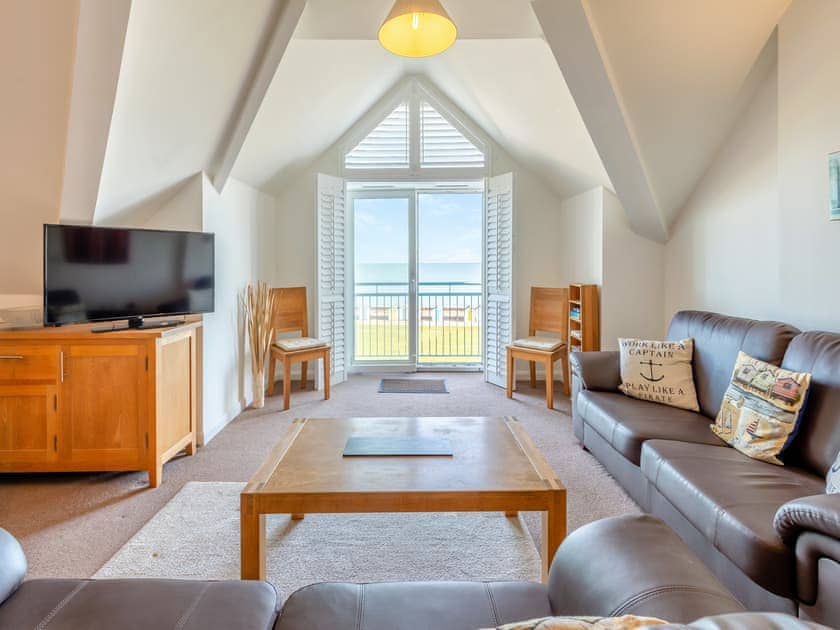 Balcony with panoramic sea views | 11 Belvedere Court - Belvedere Court, Paignton