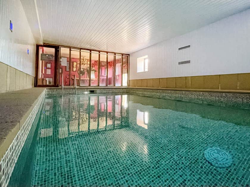 Swimming pool | The Old Angel, Winster