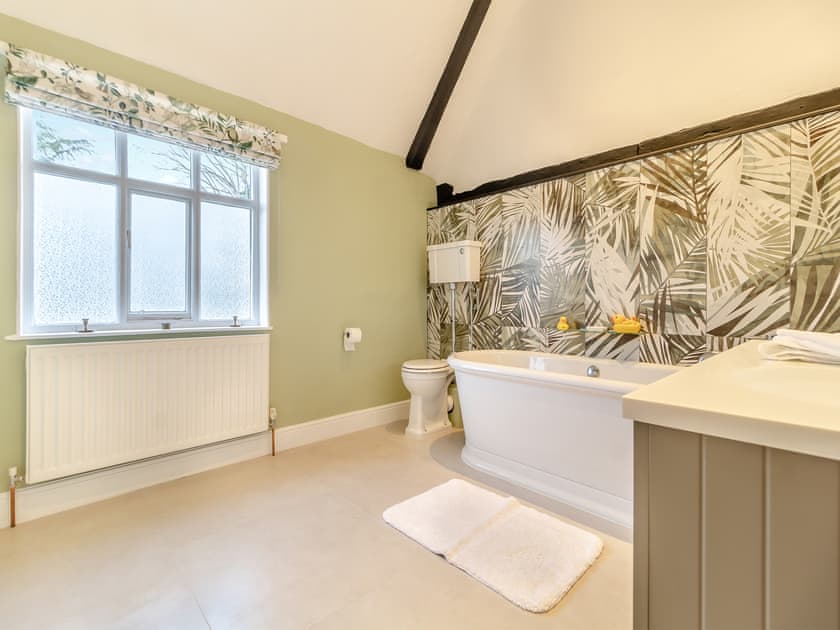Bathroom | Sycamore Farm, Ipswich