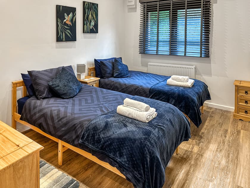 Twin bedroom | Kestrel Lodge, Little Witley, near Worcester