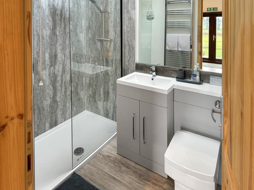 Bathroom | Kestrel Lodge, Little Witley, near Worcester