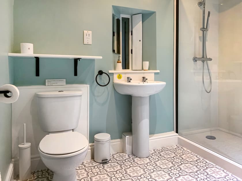 Bathroom | Seaton Cottage - Seaton Hall, Staithes