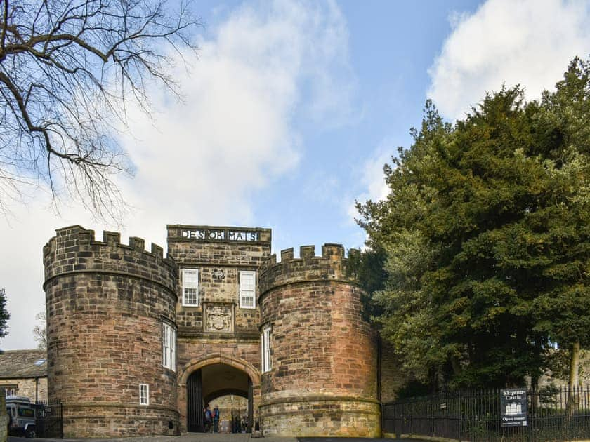 Surrounding area | Oakworth Cottage Two - Oakworth Cottages, Oakworth