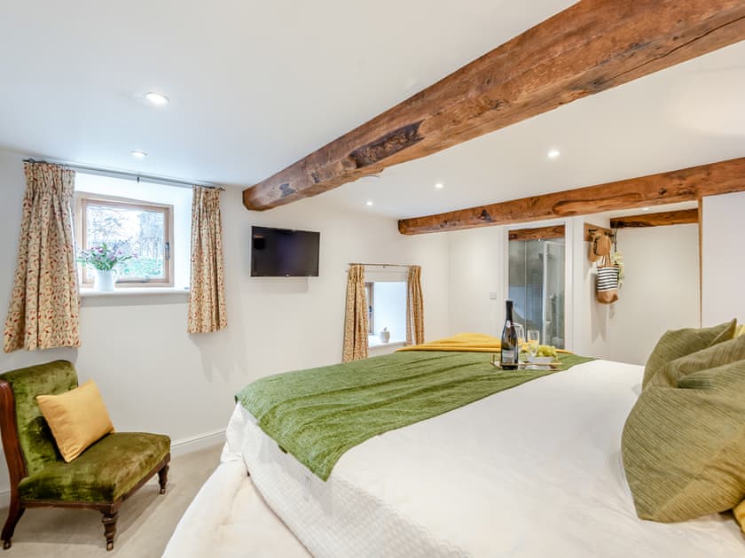 Double bedroom | Jinney Ring, Ocle Pychard