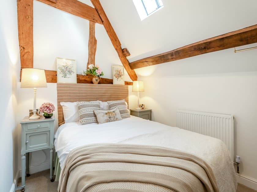 Double bedroom | Jinney Ring, Ocle Pychard