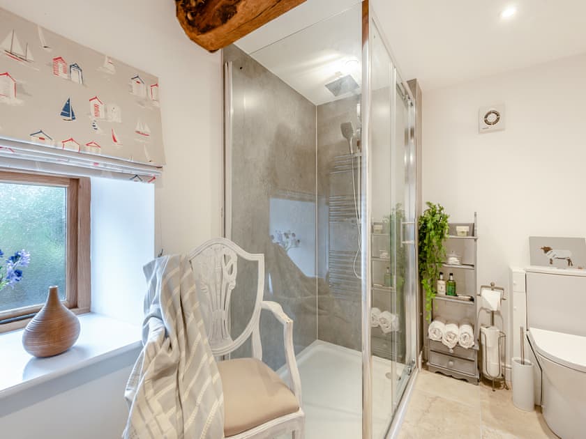 Shower room | Jinney Ring, Ocle Pychard