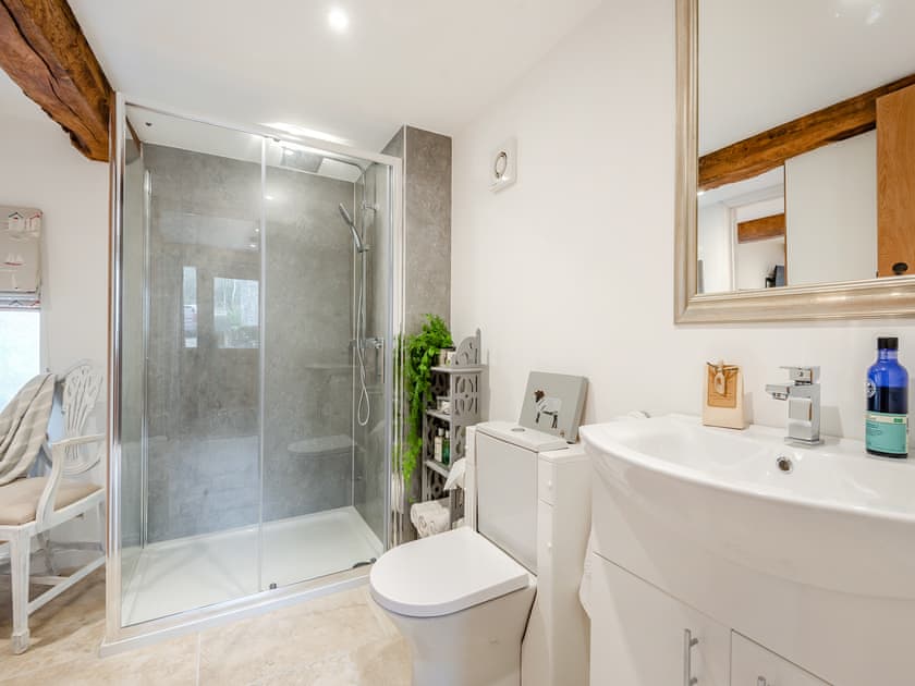 Shower room | Jinney Ring, Ocle Pychard
