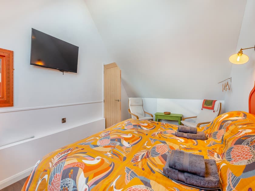 Super King zip and link bedroom  | The Sanctuary, Burton Pedwardine, near Sleaford