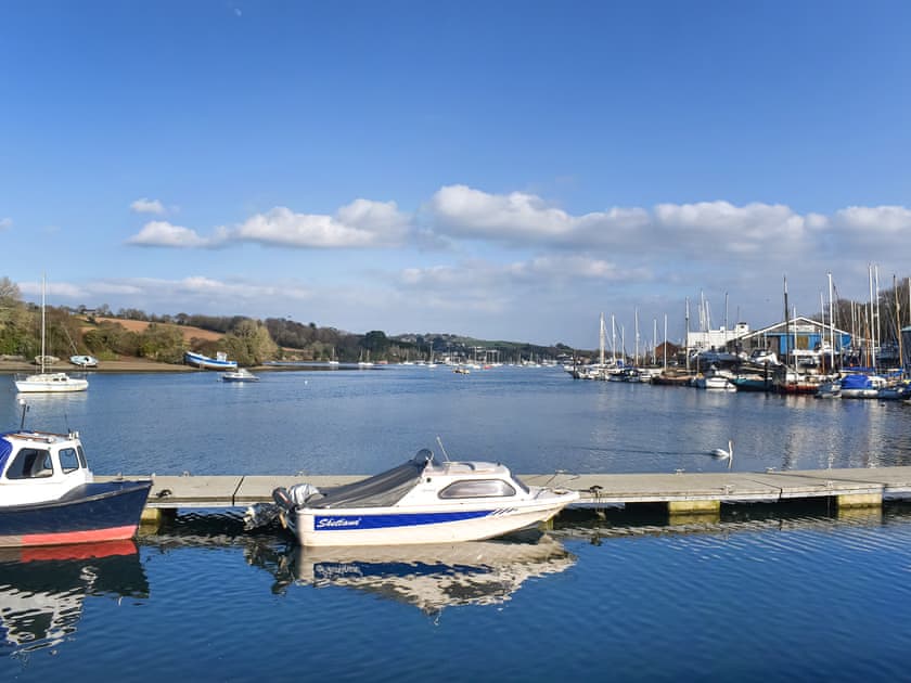Surrounding area | Hay Barn - Sea View Barns, Penryn, near Falmouth