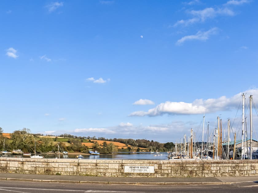 Surrounding area | Hay Barn - Sea View Barns, Penryn, near Falmouth